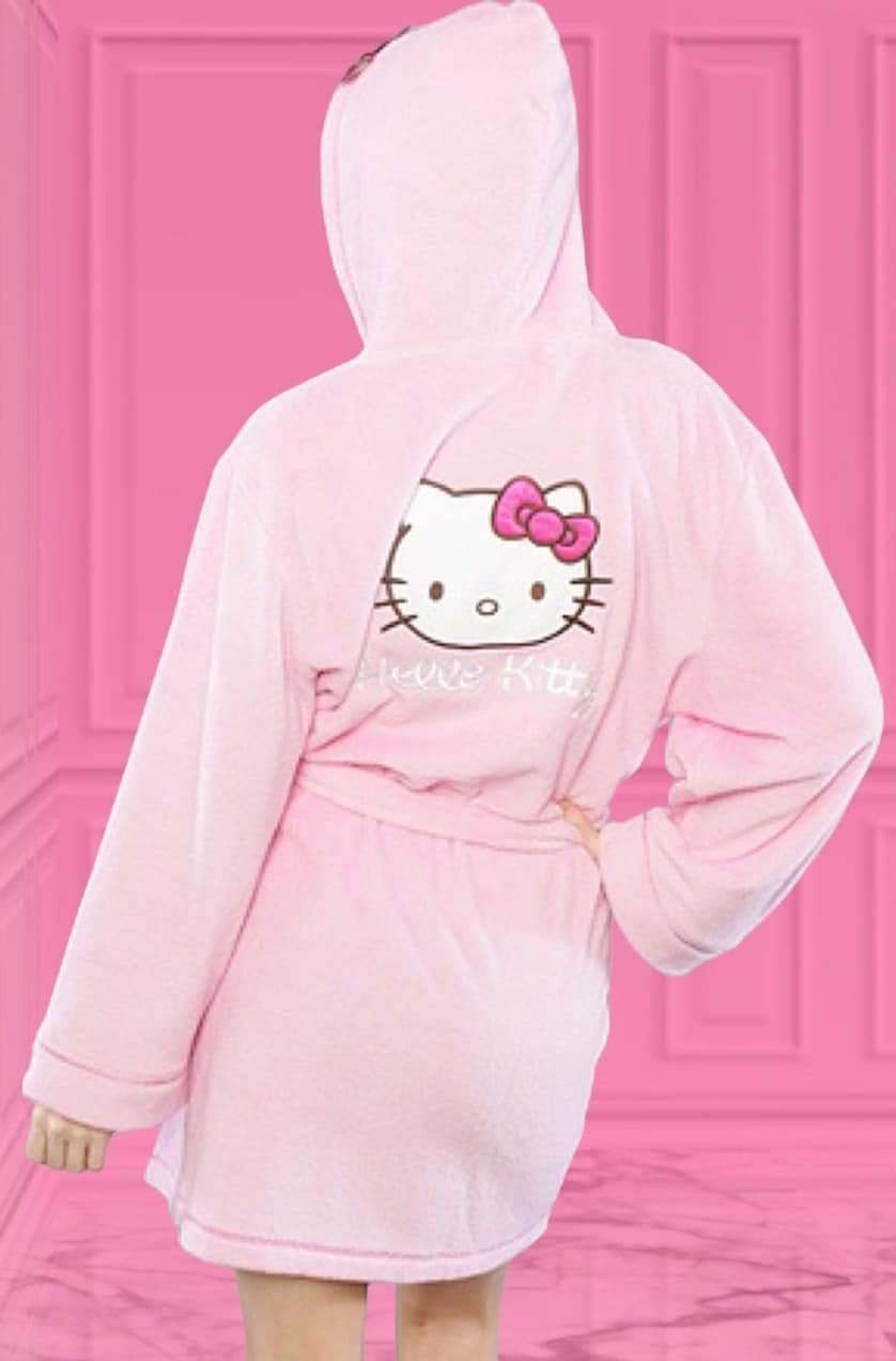 bata-kitty-maquillajes-hillary