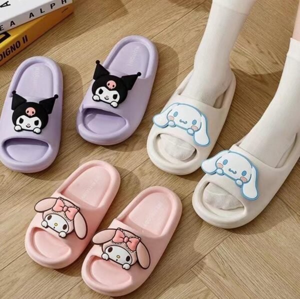 SANDALIA SANRIO NUEVA