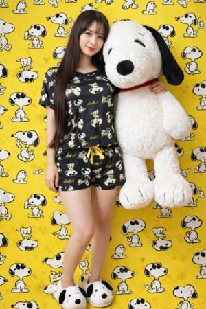 PIJAMA SNOOPY NEGRA