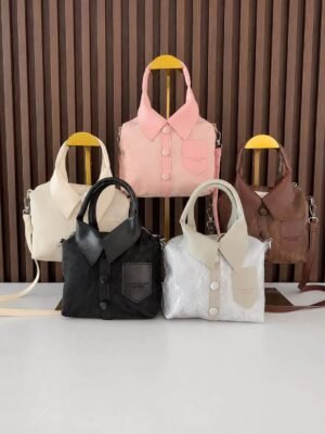 SHOULDER BAG